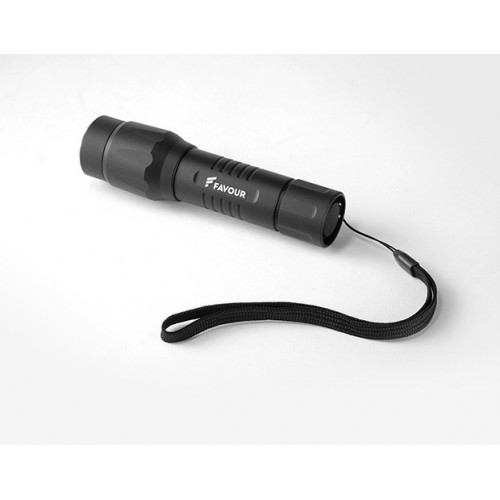 LINTERNA DE MANO T1417 FAVOR 1030 LUMENS USB RECARGABLE [T1417]