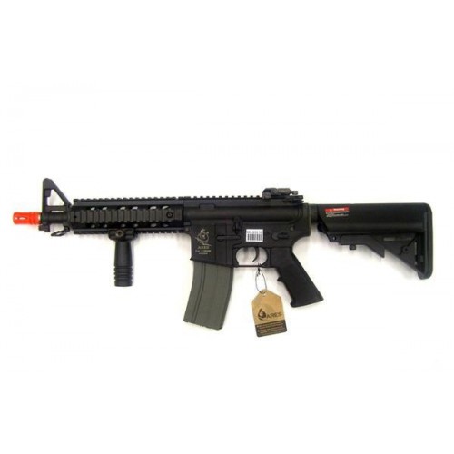 M4 CQB CORTO NEGRO ARES [AR-SC016]
